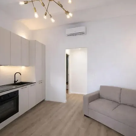 Quadrilocale In Via Chiaravagna Appartement