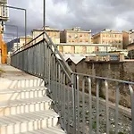 Quadrilocale In Via Chiaravagna Cenova